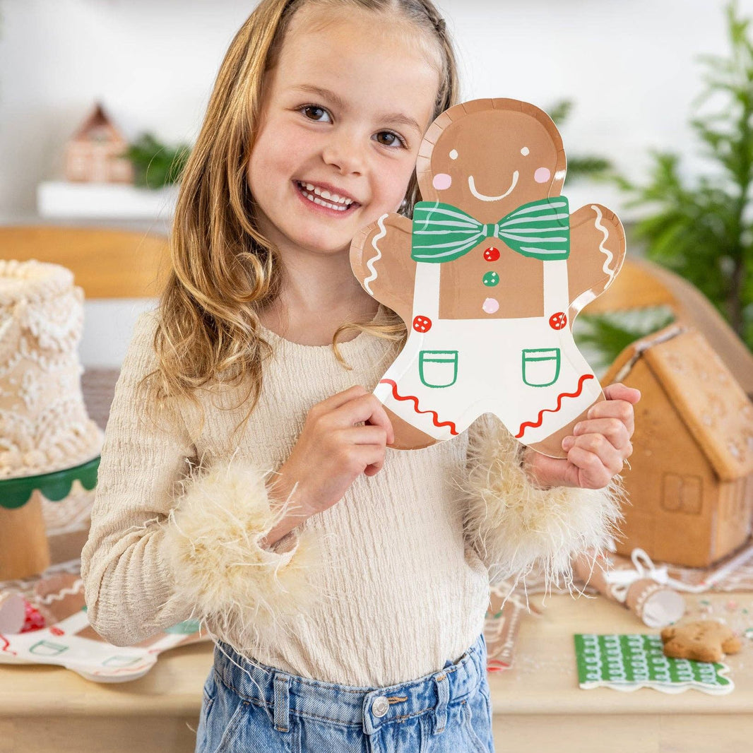 Gingerbread Man Paper Plates - 8CT