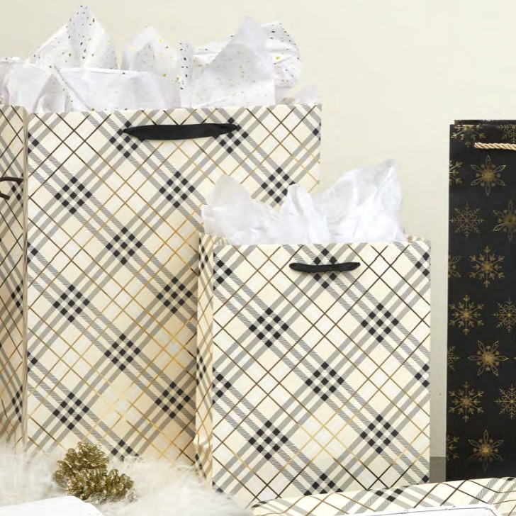 Luxe Lodge - Snowflake Bottle Bag