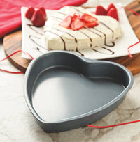8" Non-Stick Heart Cake Pan