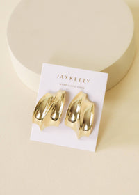 Bold Wave - Gold Earrings
