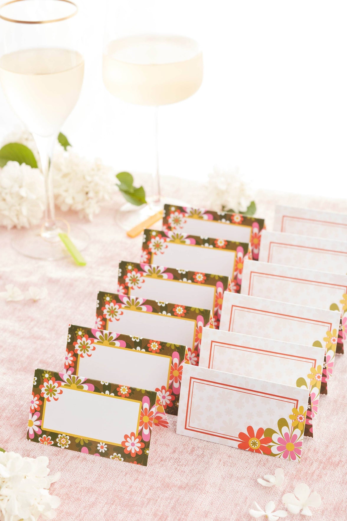 Groovy Flower Retro Double Sided Folded Place Cards - Boxed Set of 12