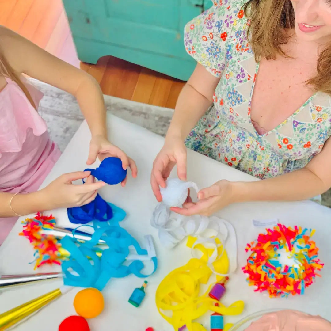 Mini Surprise Ball - Gold Metallic Stripes