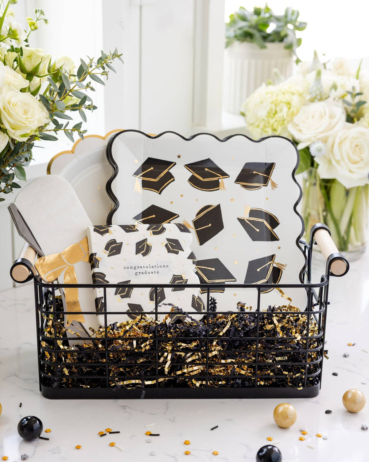 Grad Hat Scatter Plate - 8CT