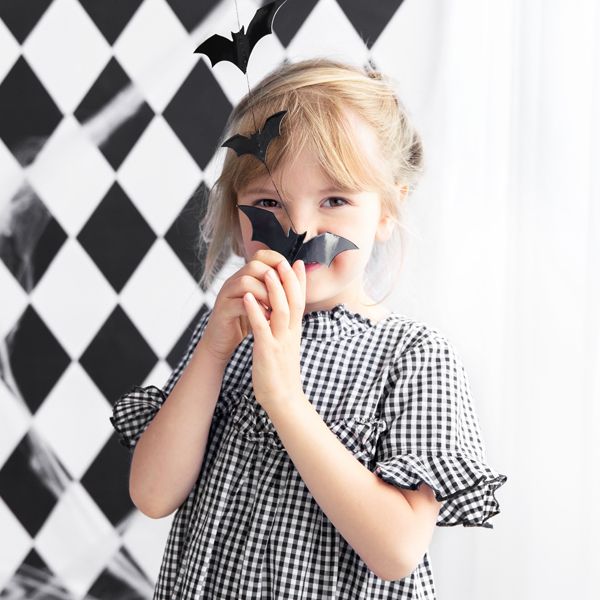 Bat Garland