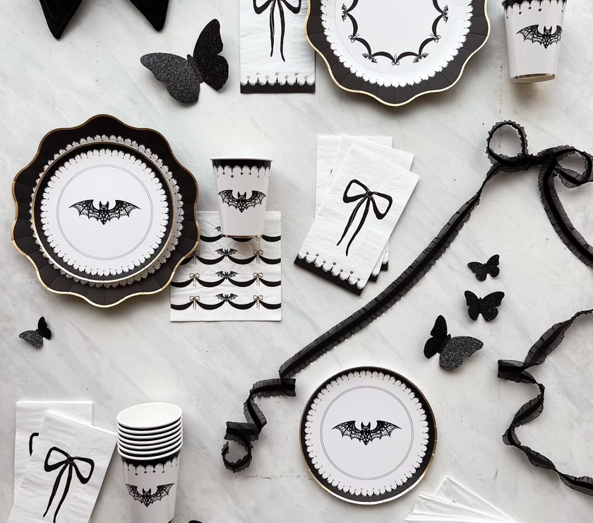 Elegant Halloween Dinner Napkins 20CT