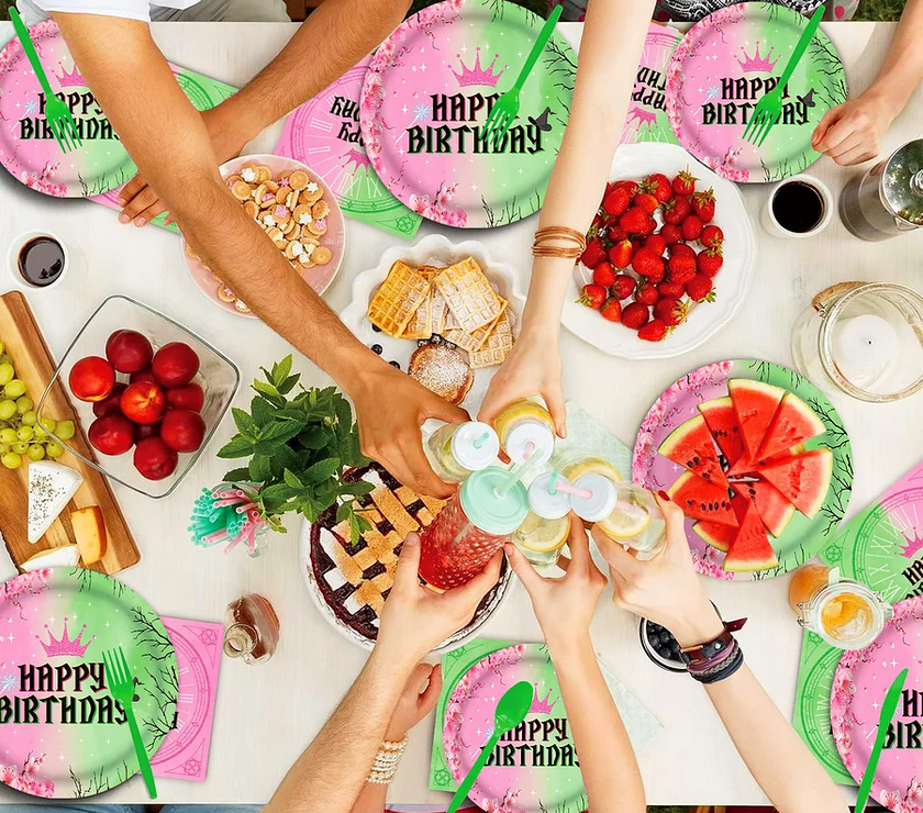 Wicked 9" Happy Birthday Paper Plates - 10CT